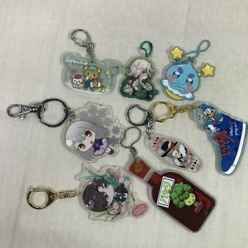 Holographic Anime Gift Set Acrylic Anime Key Ring With No Deformation